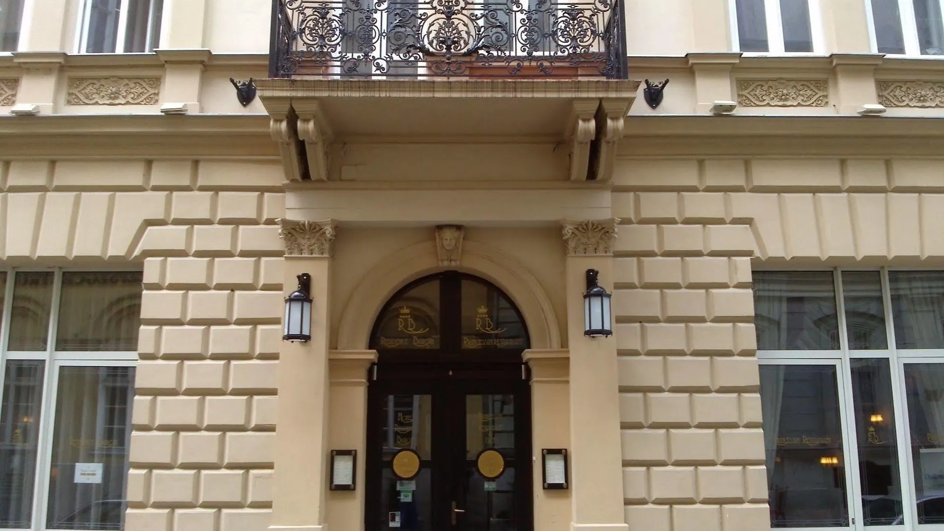 Residence Baron Budapest 4*,  Hungary