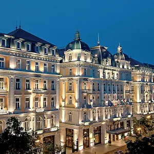 Hotell Corinthia