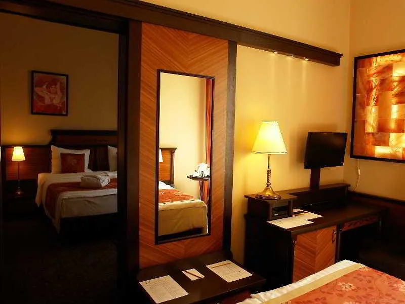 Residence Baron Budapest 4*,  Ungern